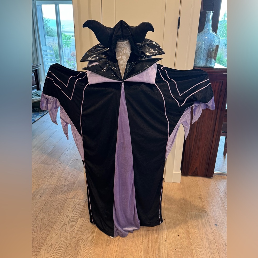 Vintage Disney Direct Maleficent All-in-One Costume 👻